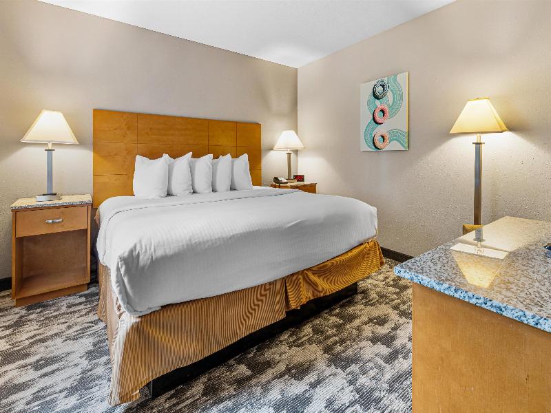 Best Western Ambassador Inn & Suites image