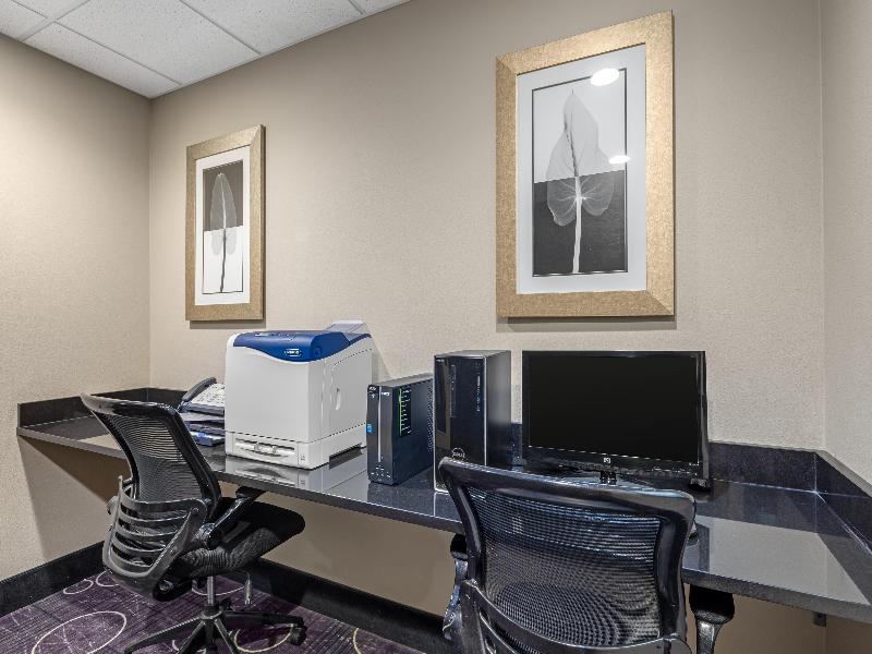 Bw Plover-Stevens Point Hotel & Conference Ctr image