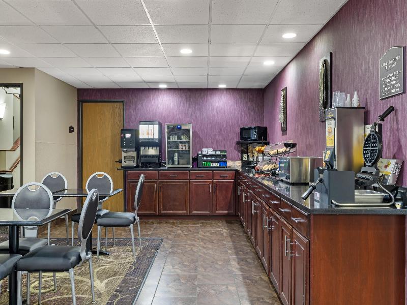 Bw Plover-Stevens Point Hotel & Conference Ctr image