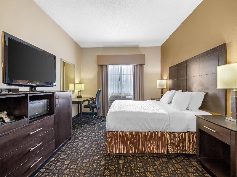 Bw Plover-Stevens Point Hotel & Conference Ctr image