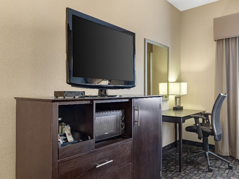 Bw Plover-Stevens Point Hotel & Conference Ctr image