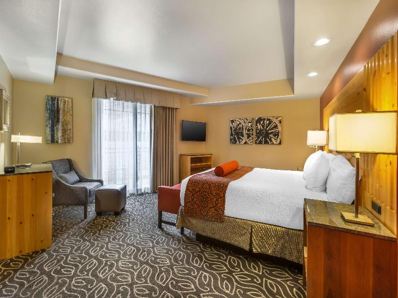 Best Western Premier Ivy Inn & Suites image