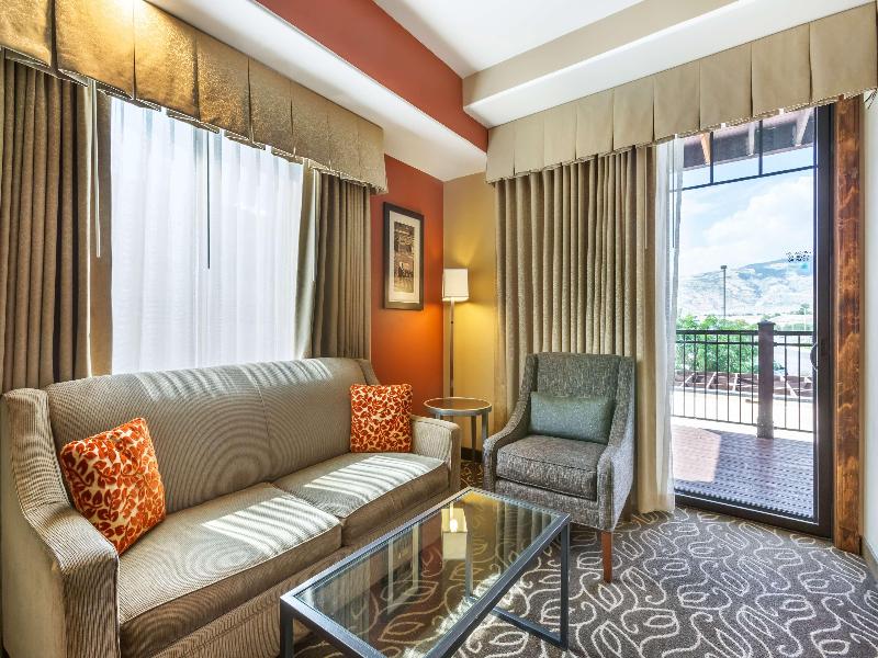 Best Western Premier Ivy Inn & Suites image