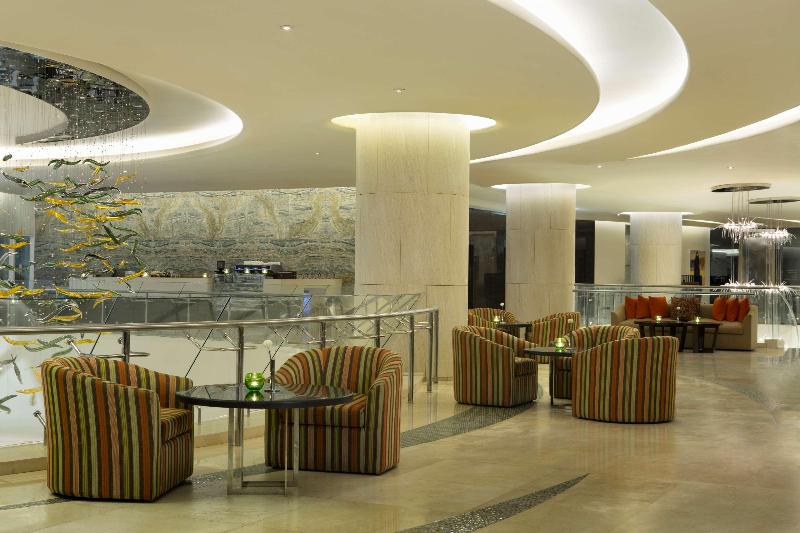 Hilton Capital Grand Abu Dhabi
