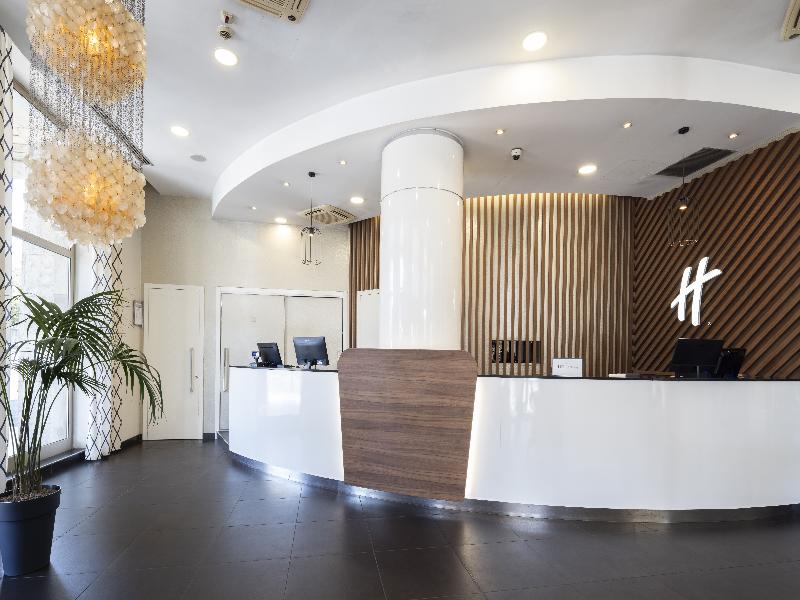 Holiday Inn Genoa City image