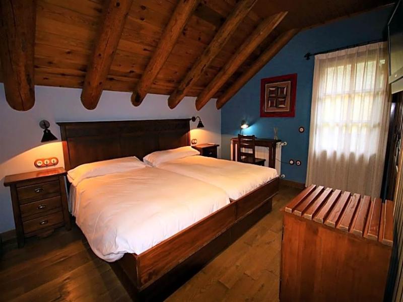 Hotel Rural Spa El Mirador de los Pirineos image