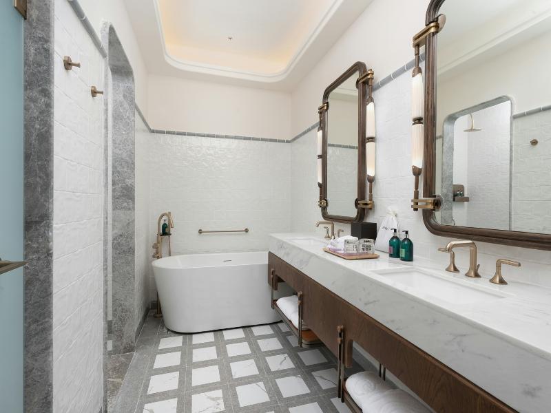 Centara Grand Beach Resort Hua Hin image