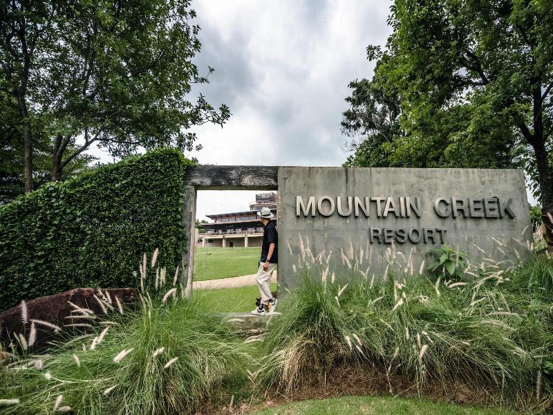 Mountaincreek Golf Resort