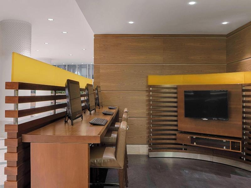 Sheraton Club des Pins image