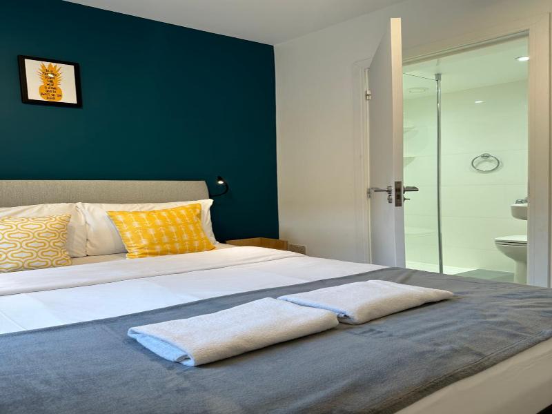 Smart Camden Inn image