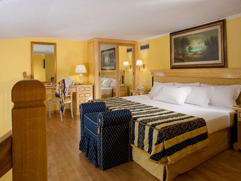 Imperial Hotel Tramontano image