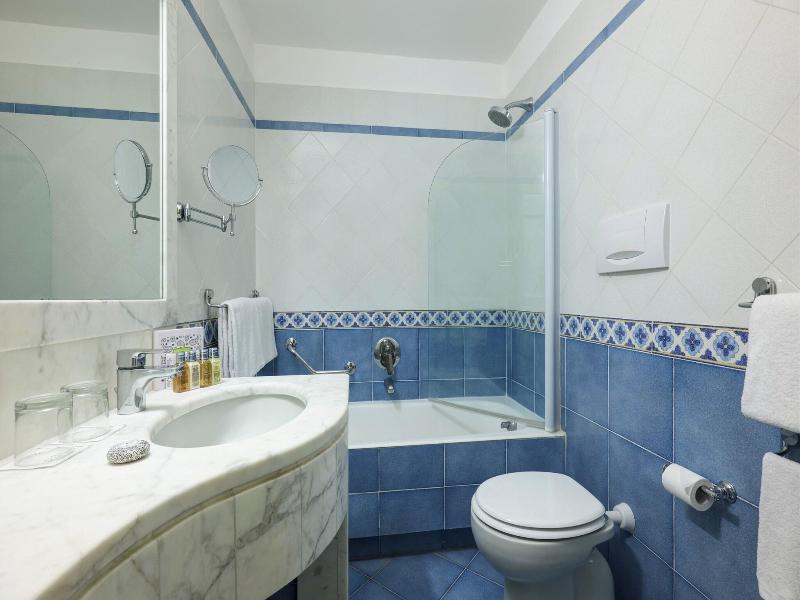 Imperial Hotel Tramontano image