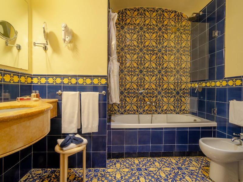 Imperial Hotel Tramontano image