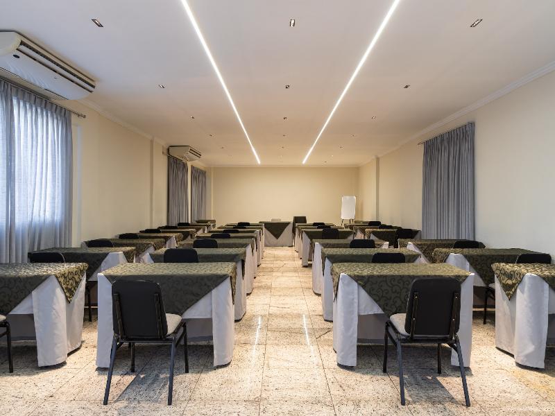 Hotel Golden Park Uberaba By Nacional Inn image