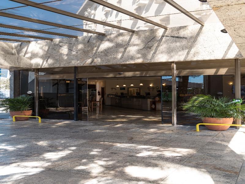 Hotel Golden Park Uberaba By Nacional Inn image