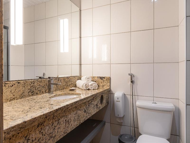 Hotel Golden Park Uberaba By Nacional Inn image
