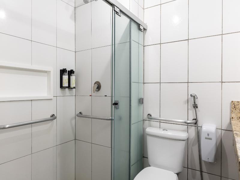 Hotel Golden Park Uberaba By Nacional Inn image