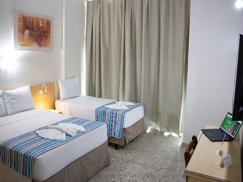 Hotel Dan Inn Barretos By Nacional Inn image