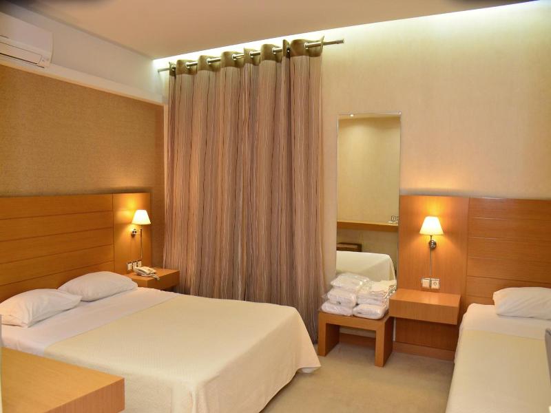 Deves hotel image