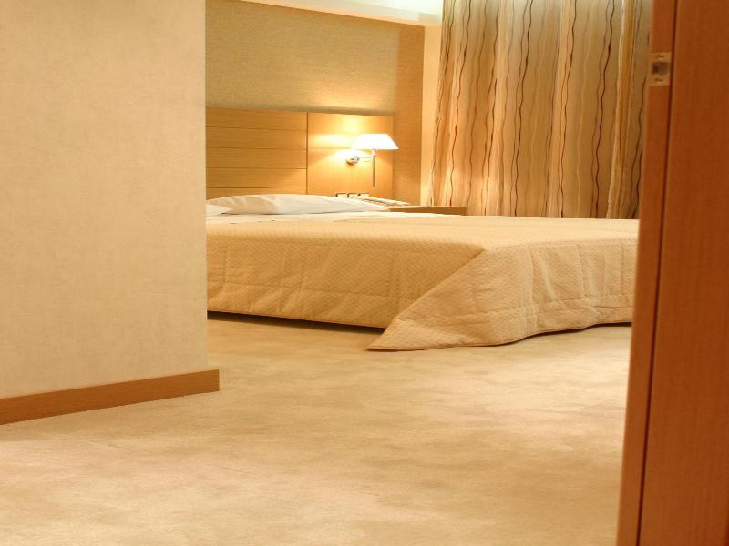 Deves hotel image