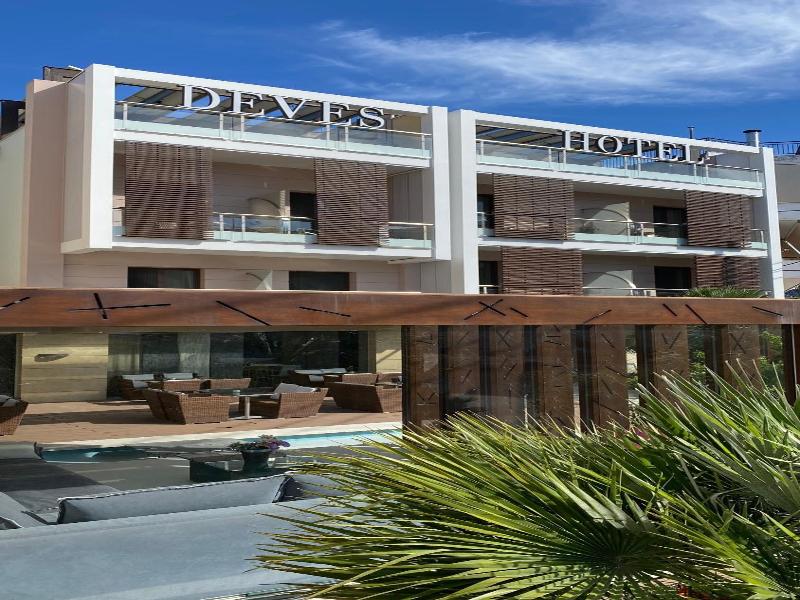 Deves hotel image