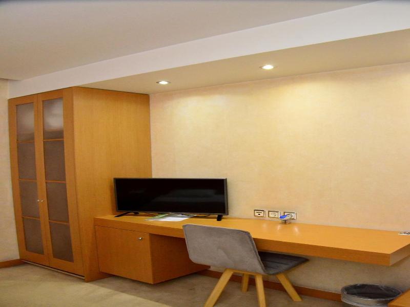 Deves hotel image