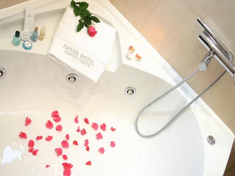 Deves hotel image