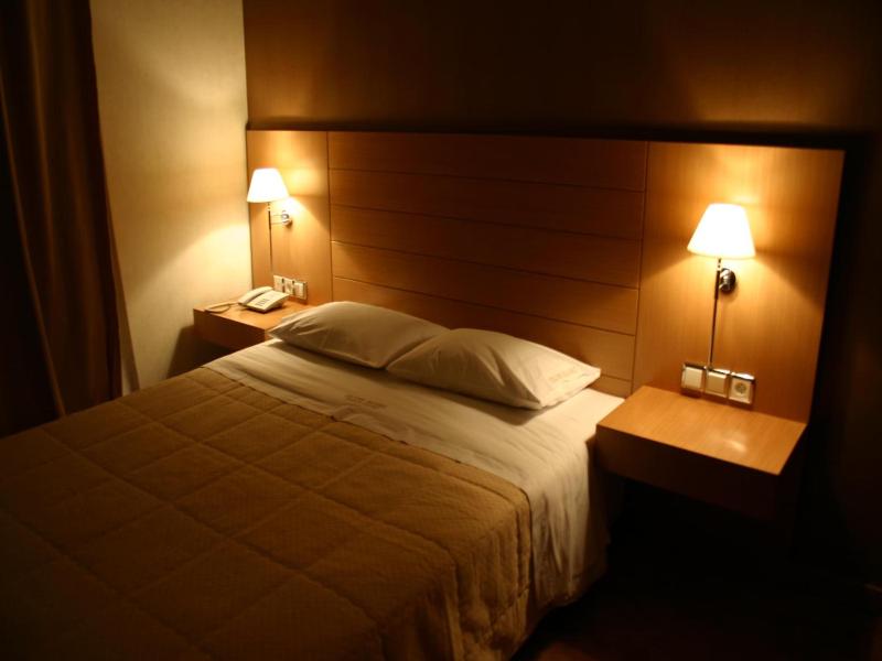 Deves hotel image