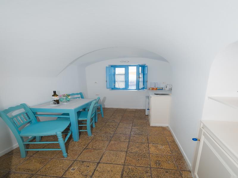 Pantelia Suites image