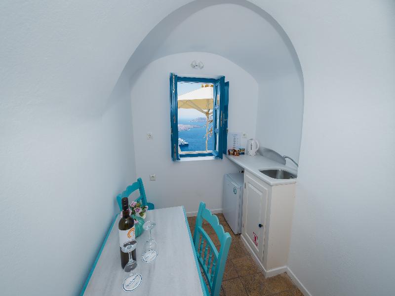 Pantelia Suites image