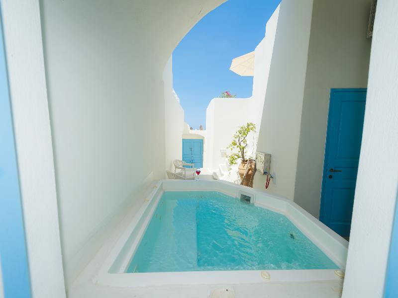 Pantelia Suites image