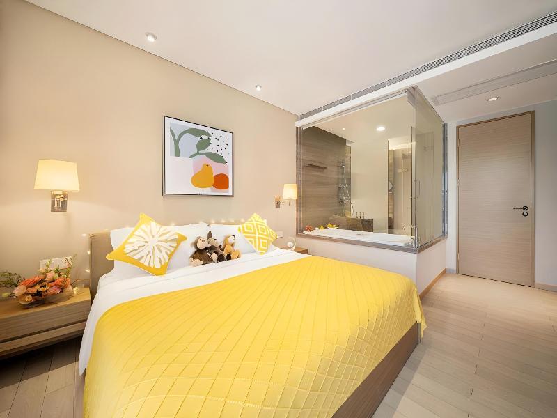 CM+ Serviced Apartment Shenzhen Hillside image
