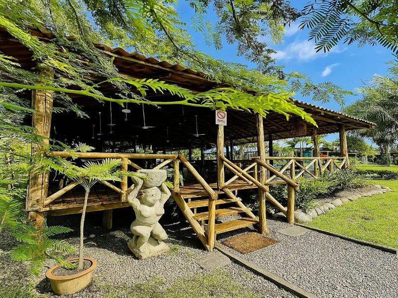 Cocomar Residences & Beachfront Resort