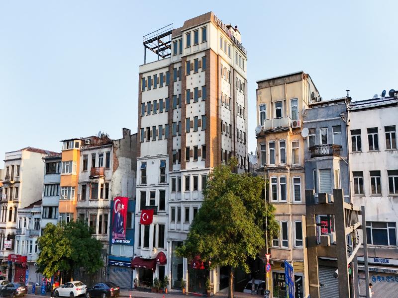 Taximtown Hotel image