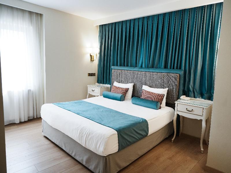 Taximtown Hotel image