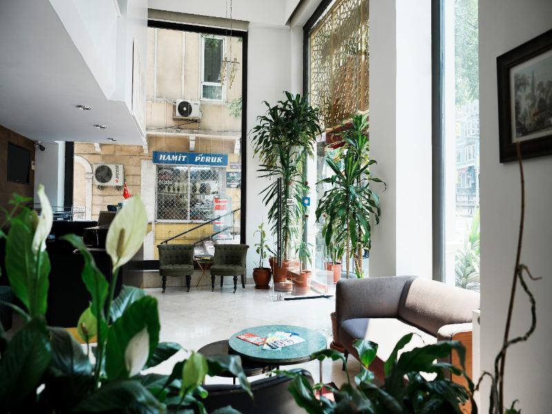 Taximtown Hotel image