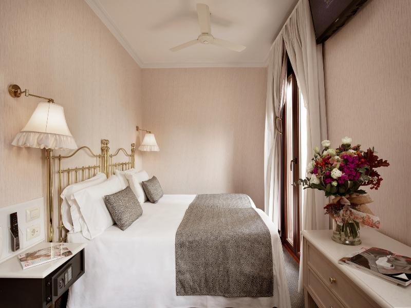 Continental Barcelona Hotel image