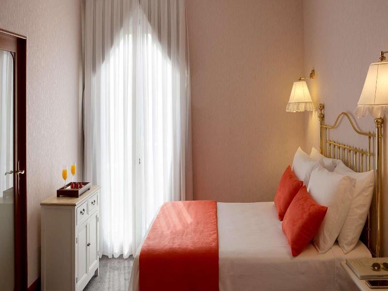 Continental Barcelona Hotel image