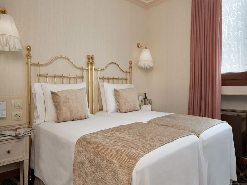 Continental Palacete Hotel image