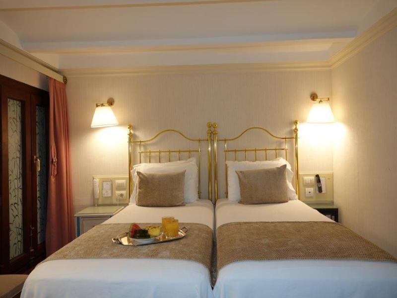 Continental Palacete Hotel image