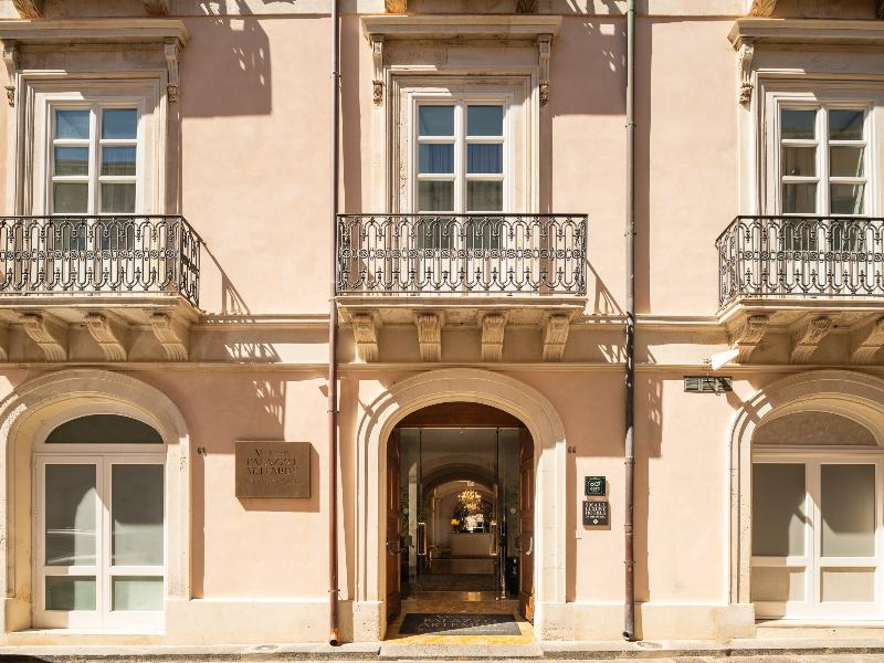 Palazzo Artemide - VRetreats, an SLH Hotel image