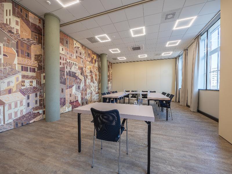 Leonardo Hotel Breda City Center image