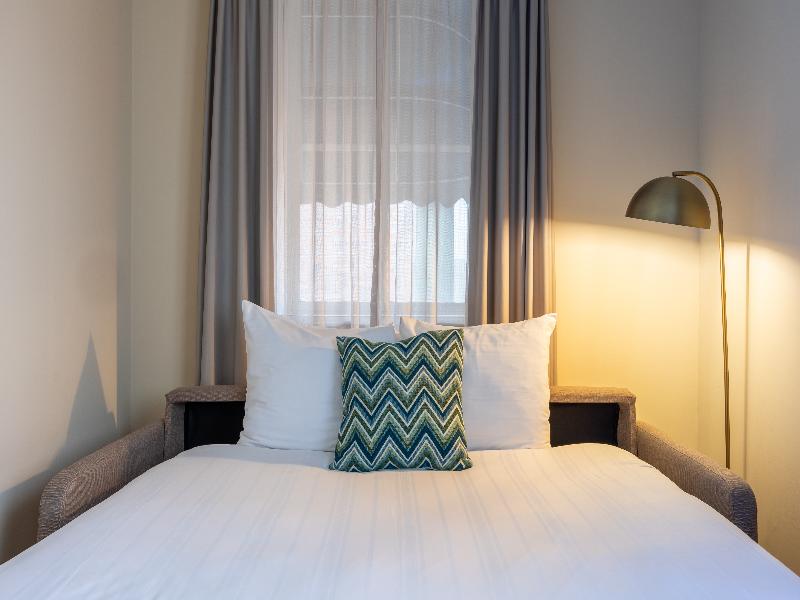Leonardo Hotel Breda City Center image