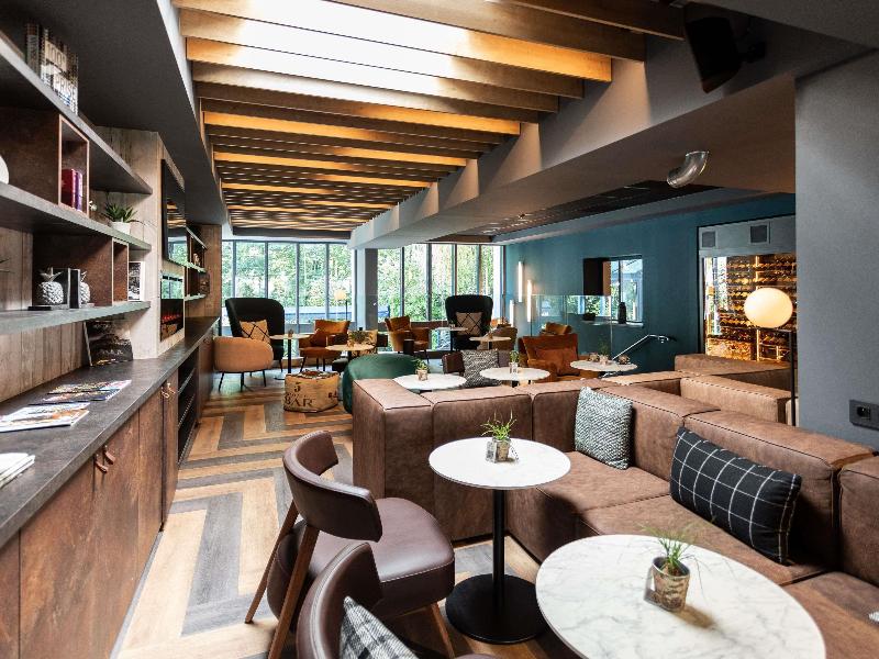 Novotel Valence Sud image