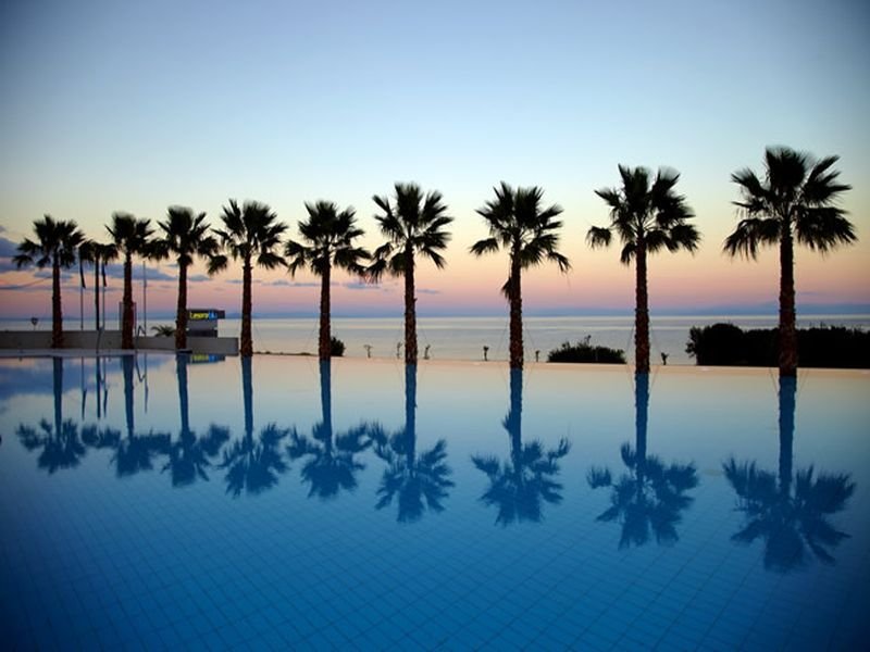 Tesoro Blu Hotel and Spa image