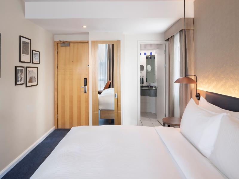 Hilton Garden Inn Birmingham Brindleyplace image