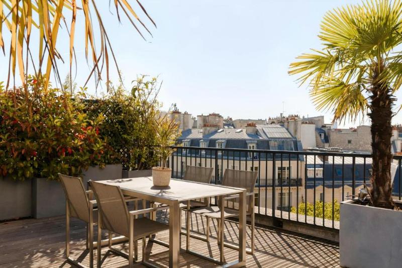 Edmond Hotel Parc Monceau image