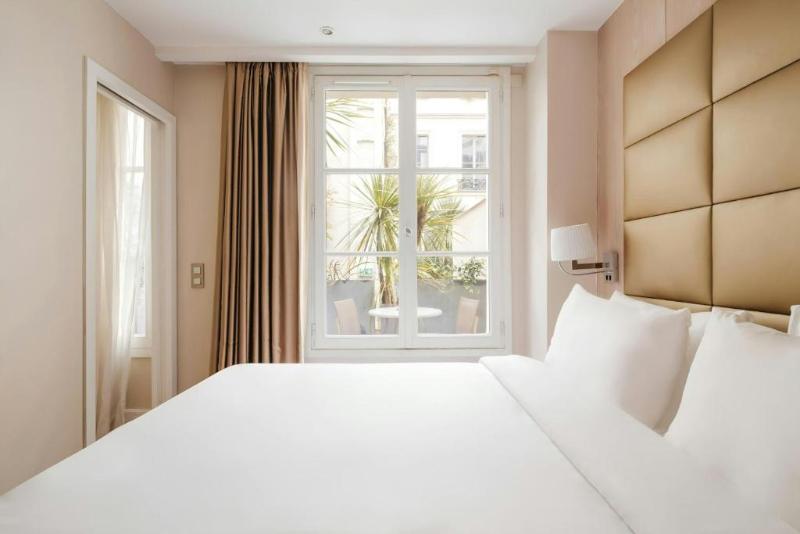 Edmond Hotel Parc Monceau image