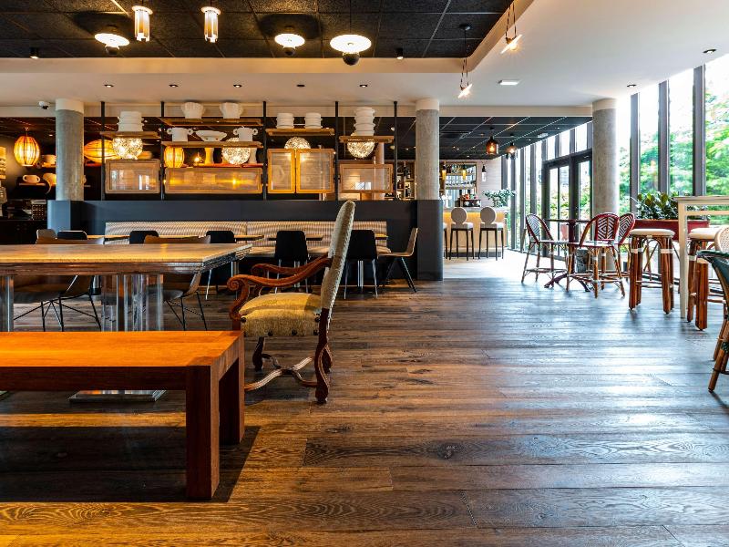 Novotel Suites Reims Centre image