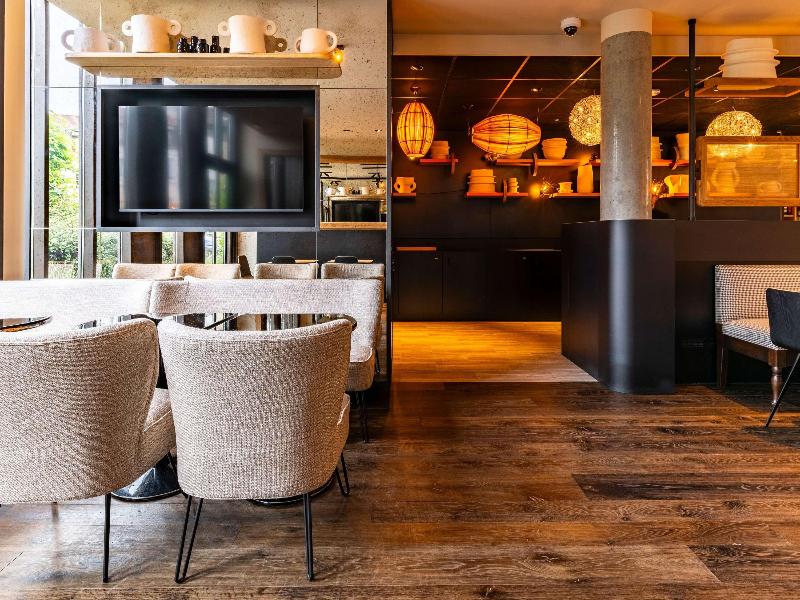 Novotel Suites Reims Centre image